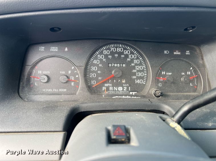 image for item OA9095 2003 Ford Crown Victoria Police Interceptor