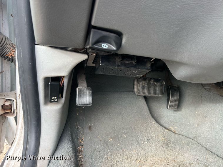 image for item OA9095 2003 Ford Crown Victoria Police Interceptor