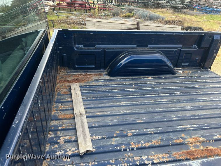 image for item OA9099 2002 Chevrolet Silverado 1500  Ext. Cab pickup truck