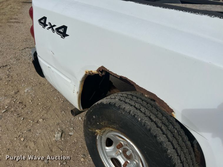 image for item OA9100 2005 Dodge Dakota  Ext. Cab pickup truck