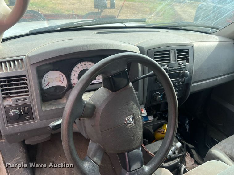 image for item OA9100 2005 Dodge Dakota  Ext. Cab pickup truck