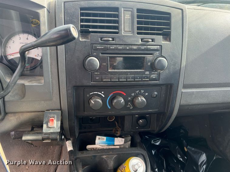 image for item OA9100 2005 Dodge Dakota  Ext. Cab pickup truck