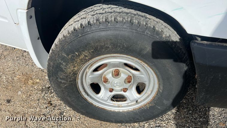 image for item OA9100 2005 Dodge Dakota  Ext. Cab pickup truck