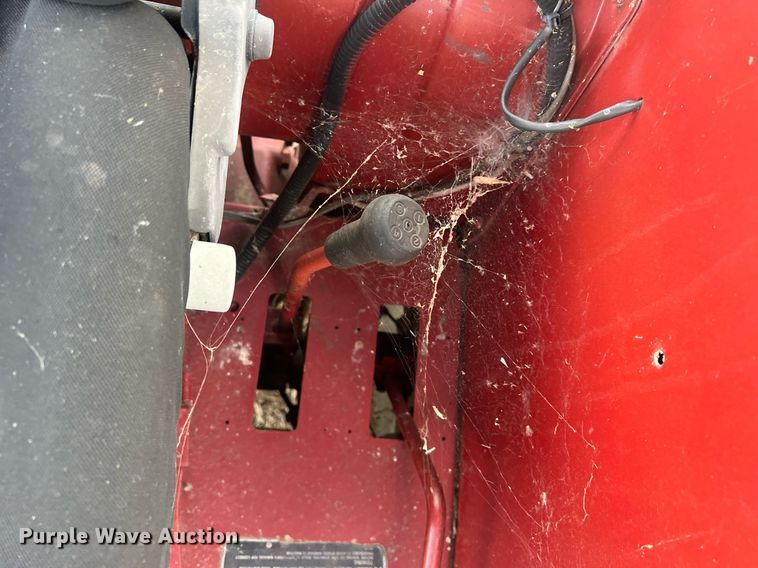 image for item OA9102 1990 Case IH 885  tractor