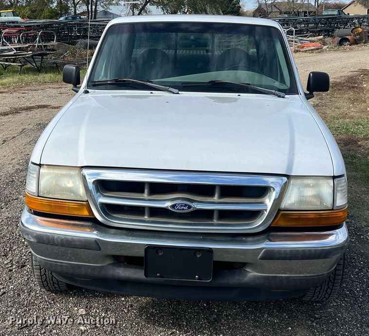 image for item OA9104 1998 Ford Ranger  SuperCab pickup truck