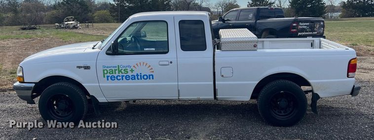 image for item OA9104 1998 Ford Ranger  SuperCab pickup truck