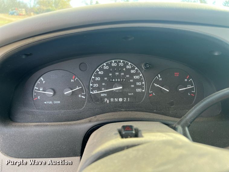 image for item OA9104 1998 Ford Ranger  SuperCab pickup truck