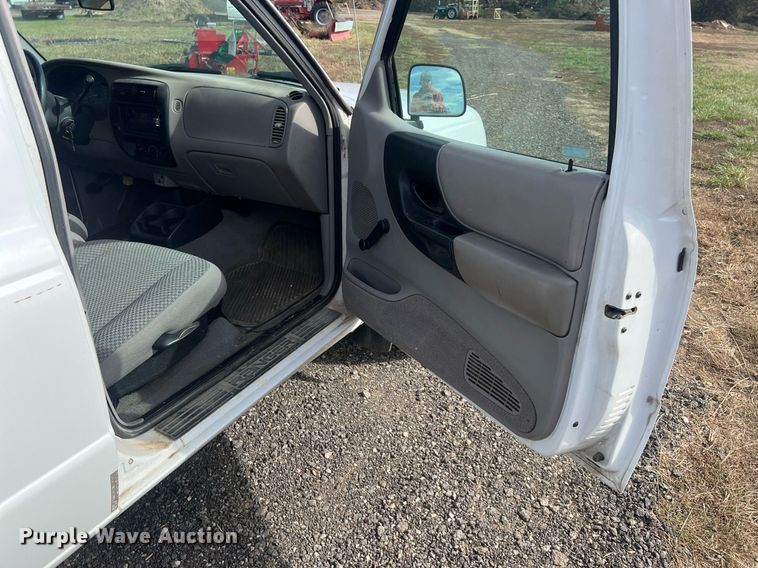 image for item OA9104 1998 Ford Ranger  SuperCab pickup truck