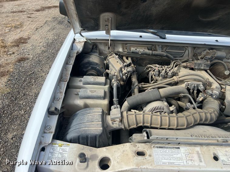 image for item OA9104 1998 Ford Ranger  SuperCab pickup truck