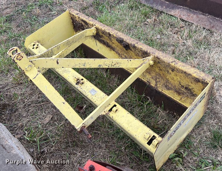 image for item OA9107 Land Pride  box blade