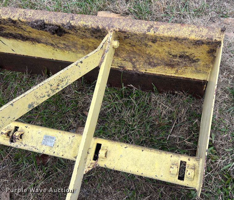 image for item OA9107 Land Pride  box blade