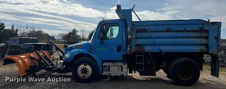 image for item OA9109 2004 Freightliner Business Class M2  dump truck