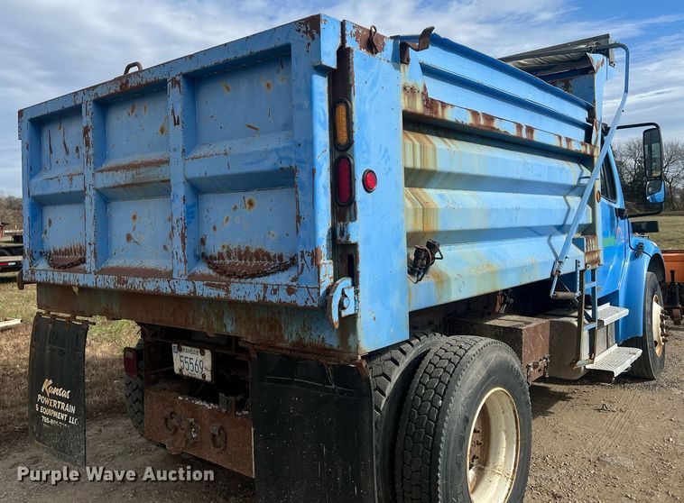 image for item OA9109 2004 Freightliner Business Class M2  dump truck