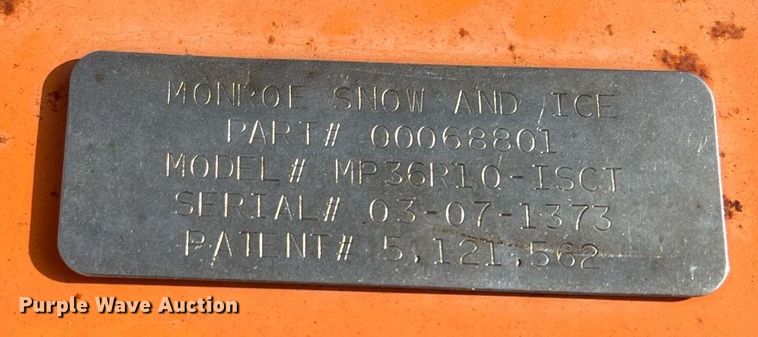 image for item OA9109 2004 Freightliner Business Class M2  dump truck