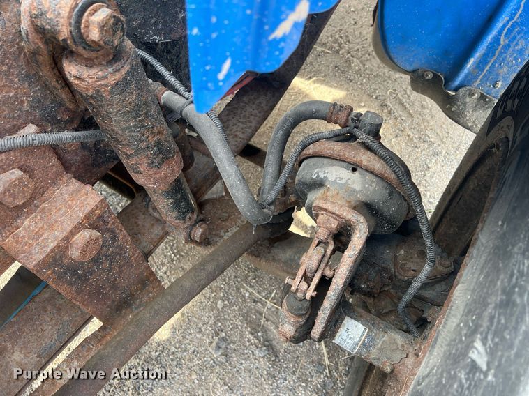 image for item OA9109 2004 Freightliner Business Class M2  dump truck