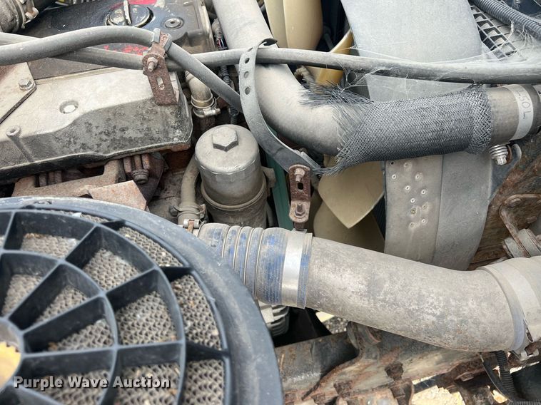 image for item OA9109 2004 Freightliner Business Class M2  dump truck