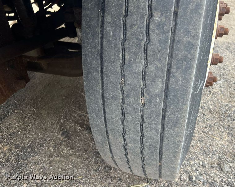 image for item OA9109 2004 Freightliner Business Class M2  dump truck