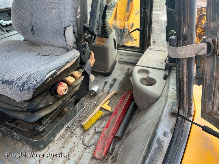 image for item OA9110 1996 JCB 214 Series 2  backhoe