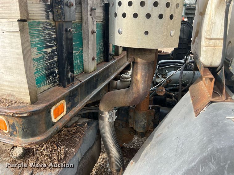 image for item OA9112 1992 Ford Cargo 7000  dump flatbed truck