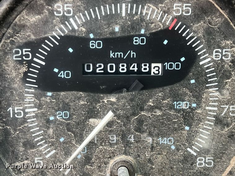 image for item OA9112 1992 Ford Cargo 7000  dump flatbed truck