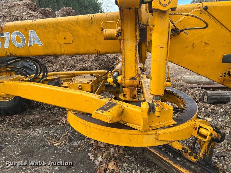 image for item OA9113 John Deere 570A  motor grader