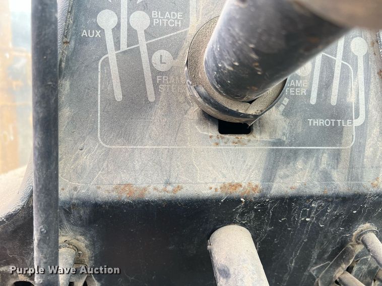 image for item OA9113 John Deere 570A  motor grader