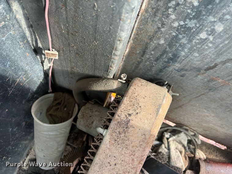 image for item OA9113 John Deere 570A  motor grader