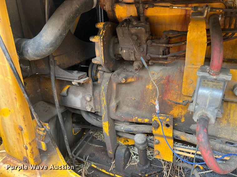 image for item OA9113 John Deere 570A  motor grader