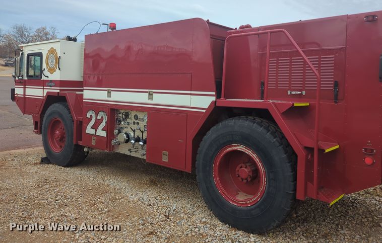 image for item OD9135 1986 Oshkosh T-series  pumper fire truck