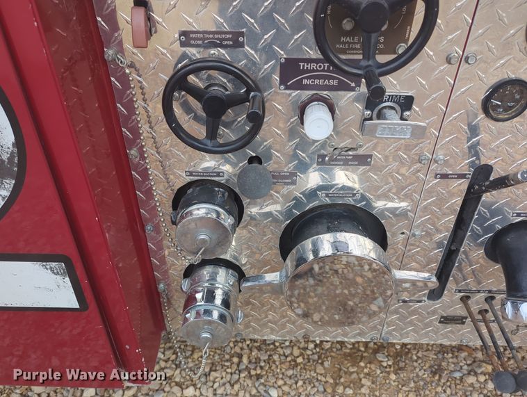 image for item OD9135 1986 Oshkosh T-series  pumper fire truck