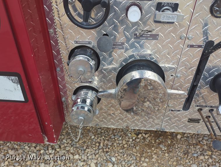 image for item OD9135 1986 Oshkosh T-series  pumper fire truck