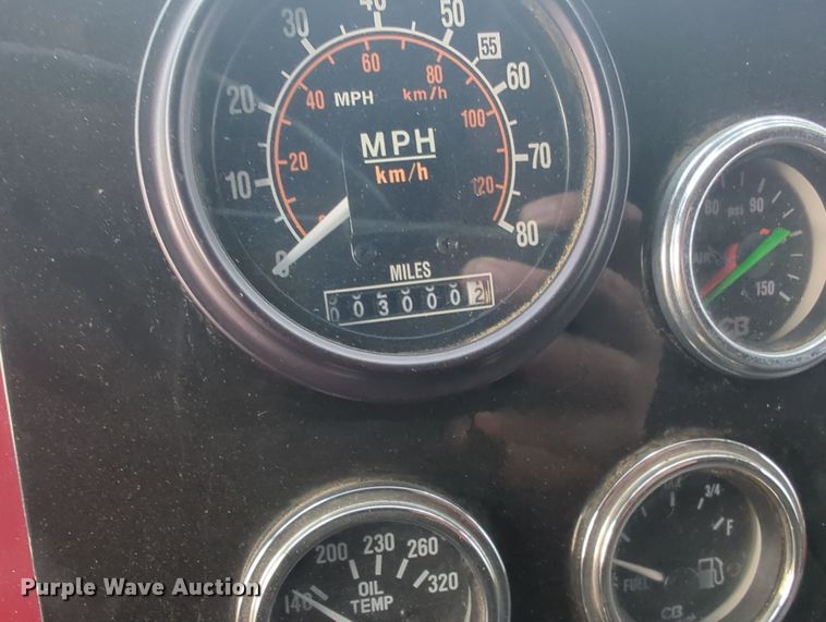 image for item OD9135 1986 Oshkosh T-series  pumper fire truck