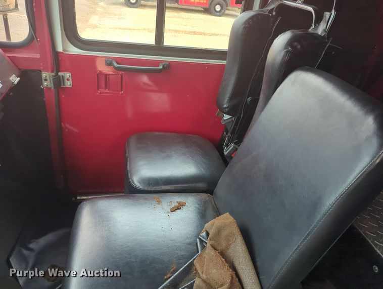 image for item OD9135 1986 Oshkosh T-series  pumper fire truck