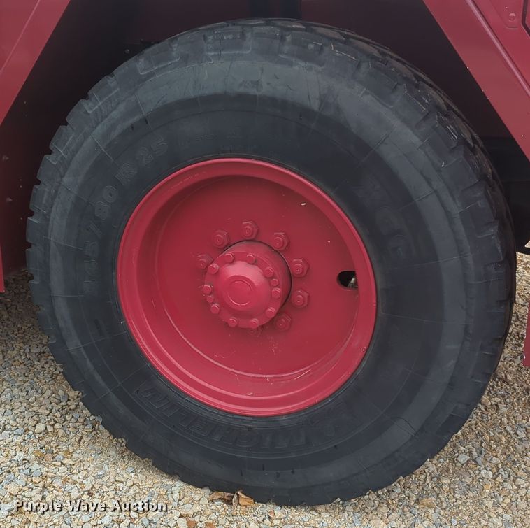 image for item OD9135 1986 Oshkosh T-series  pumper fire truck