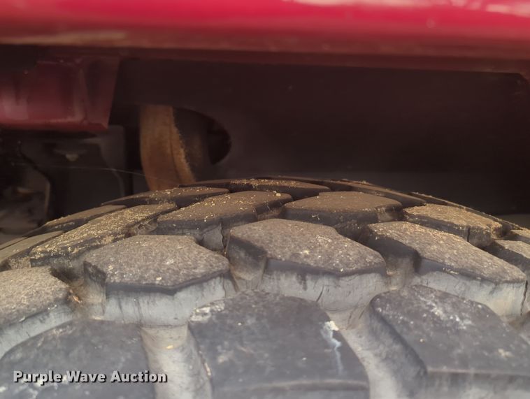 image for item OD9135 1986 Oshkosh T-series  pumper fire truck