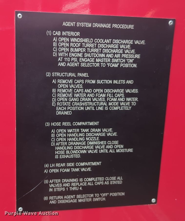 image for item OD9135 1986 Oshkosh T-series  pumper fire truck