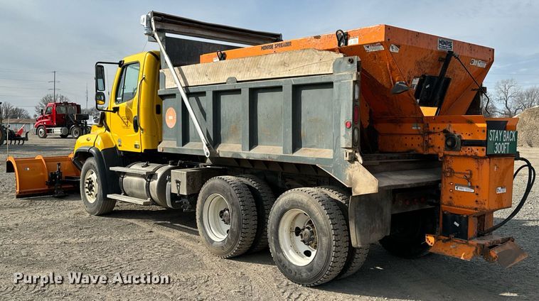 image for item OD9833 2015 Freightliner 114SD dump truck