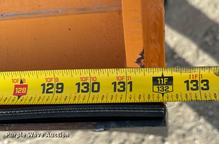 image for item OD9833 2015 Freightliner 114SD dump truck