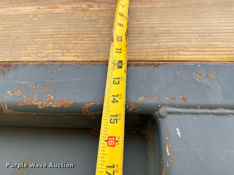 image for item OD9833 2015 Freightliner 114SD dump truck