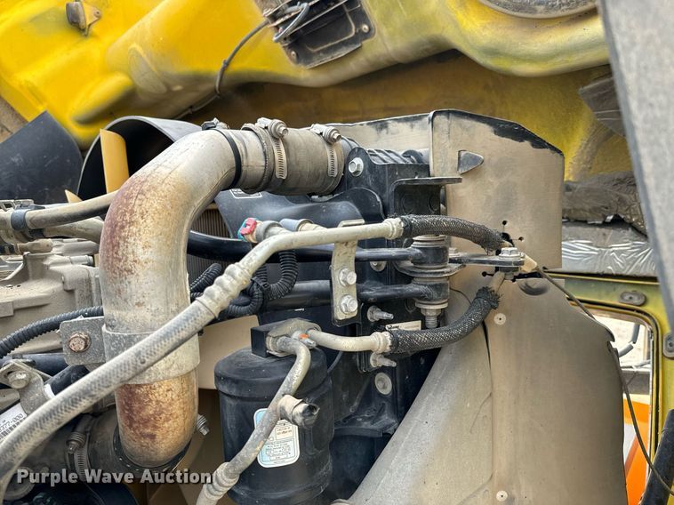 image for item OD9833 2015 Freightliner 114SD dump truck