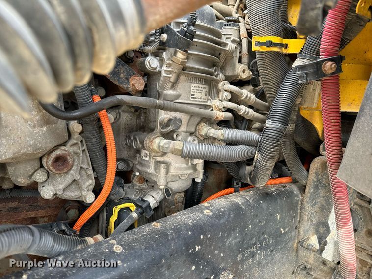 image for item OD9833 2015 Freightliner 114SD dump truck