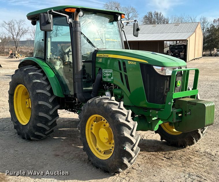 image for item OD9834 2014 John Deere 5100E  MFWD tractor