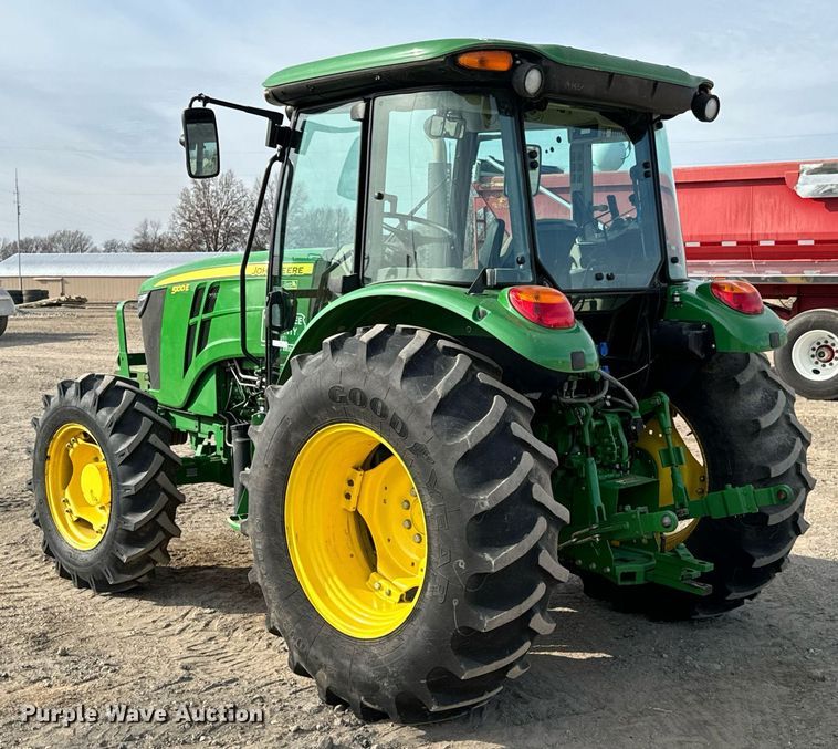image for item OD9834 2014 John Deere 5100E  MFWD tractor