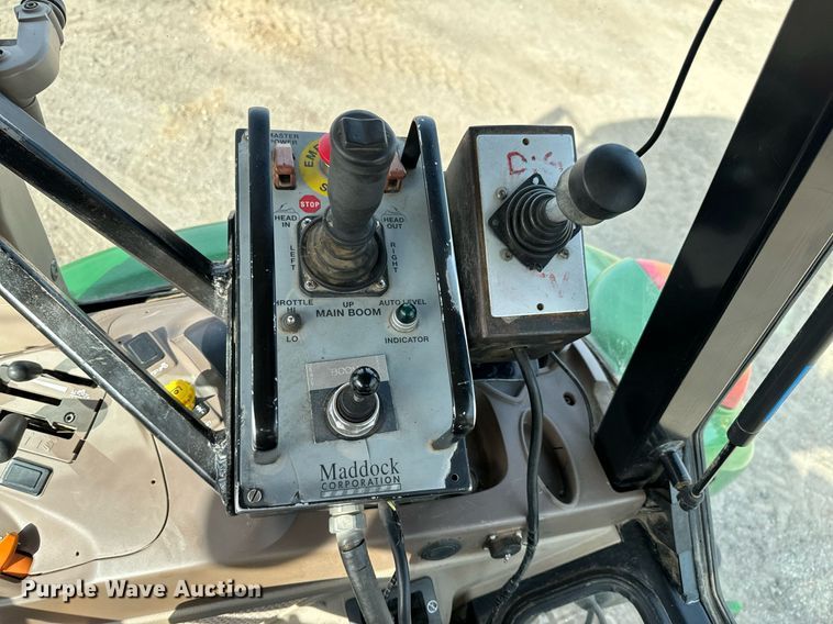 image for item OD9834 2014 John Deere 5100E  MFWD tractor