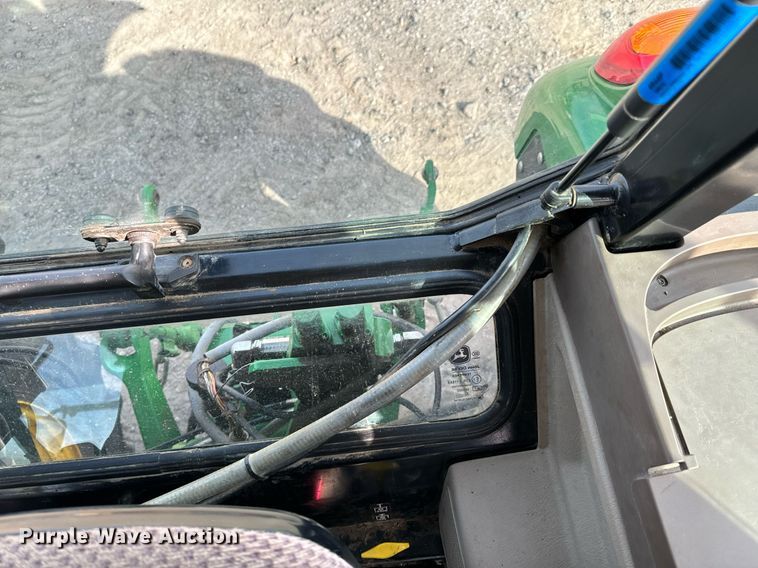 image for item OD9834 2014 John Deere 5100E  MFWD tractor