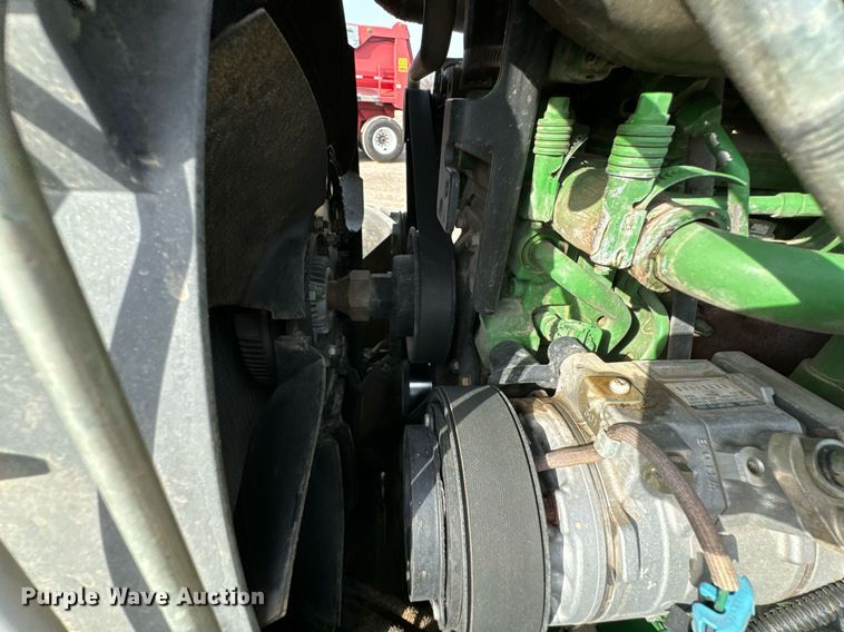 image for item OD9834 2014 John Deere 5100E  MFWD tractor