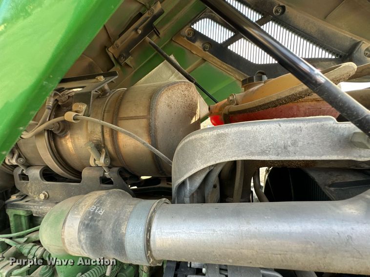 image for item OD9834 2014 John Deere 5100E  MFWD tractor