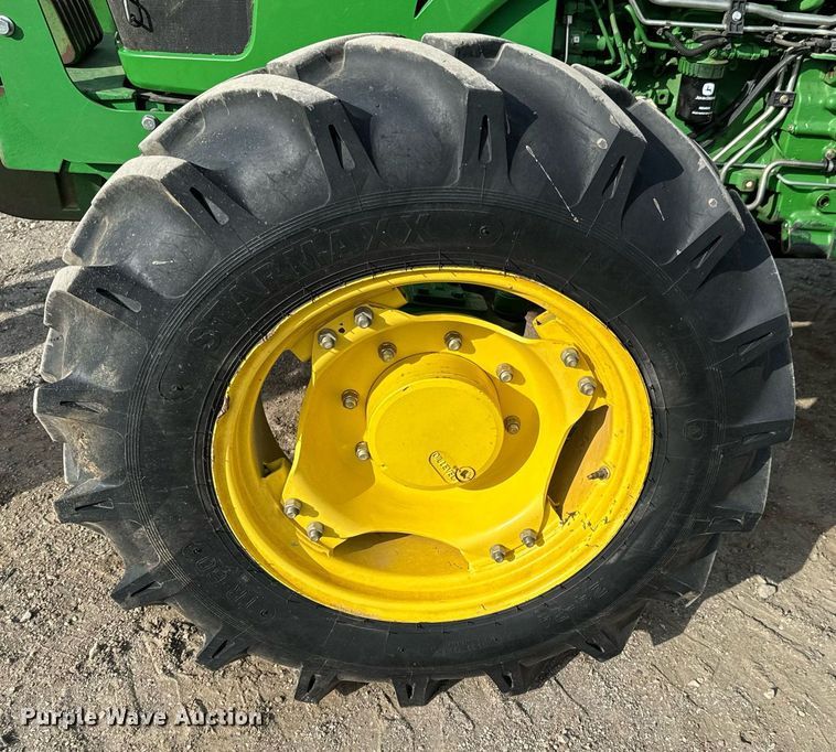 image for item OD9834 2014 John Deere 5100E  MFWD tractor