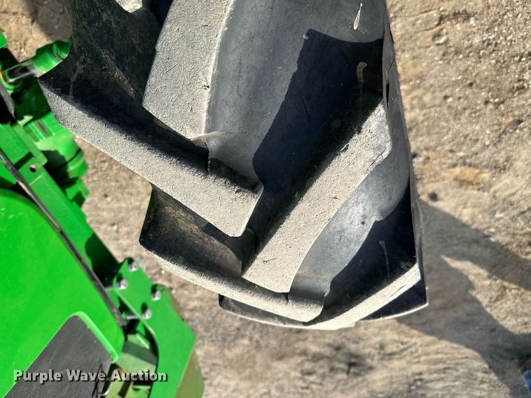 image for item OD9834 2014 John Deere 5100E  MFWD tractor