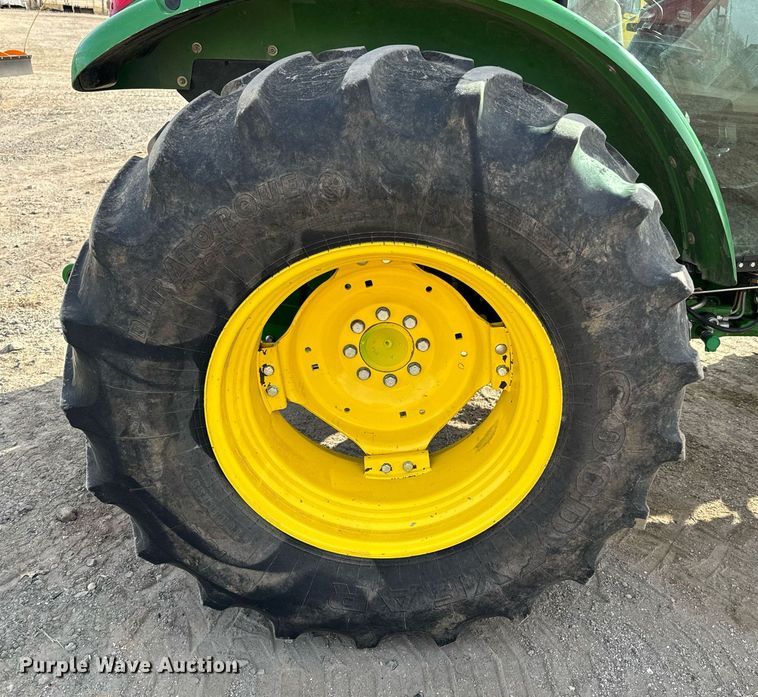 image for item OD9834 2014 John Deere 5100E  MFWD tractor